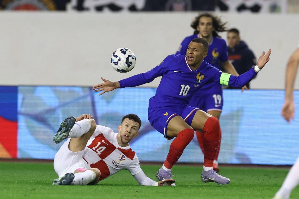 韩鹏：全力以赴完成俱乐部1500分和瓦科夺金靴的目标