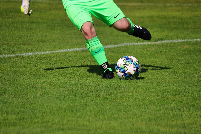 广东又杀出一个威姆斯！飙中6三分+全场29分，朱芳雨乐了赛后猛夸