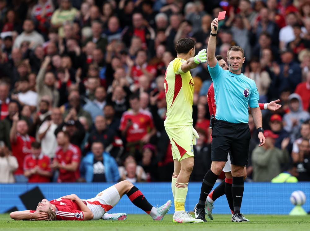 一河南球迷骑三轮车875公里，耗时19天抵达足协杯决赛地苏州